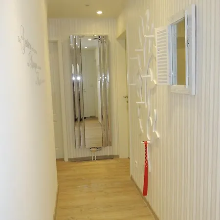 Snevern Tatil Evi *
